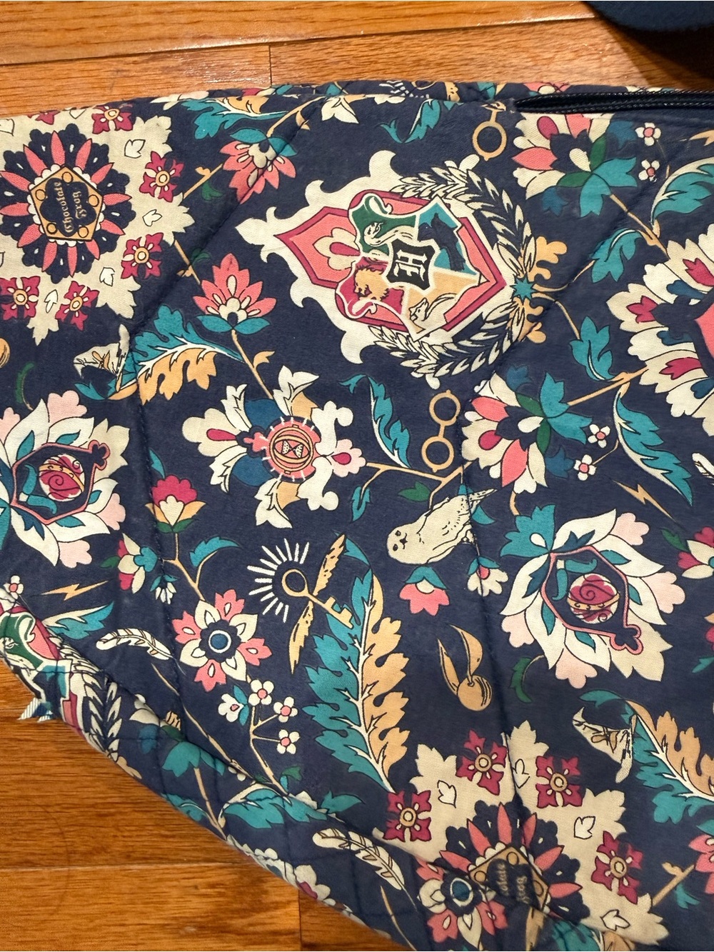 Vera Bradley Navy Floral Quilted Crossbody Sling Bag - Picture 9 of 15